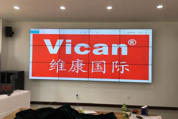 液晶拼接屏哪家好？14年生產(chǎn)經(jīng)驗，專業(yè)技術(shù)服務(wù)