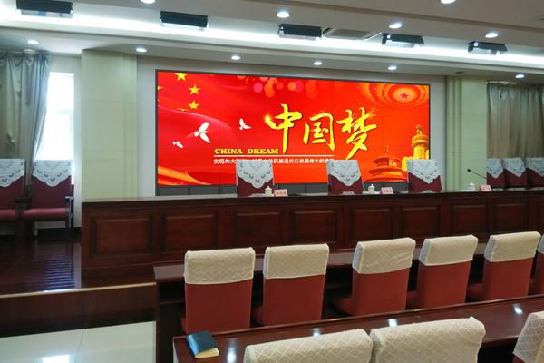 無縫拼接屏的使用壽命一般是多長時間？