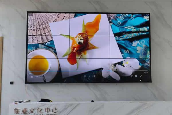 液晶拼接屏怎么與電腦連接的？