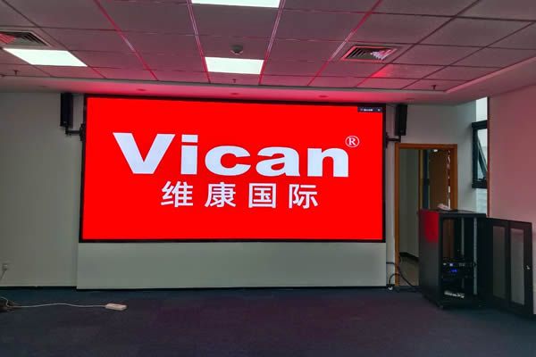 LED顯示屏適合在會(huì)議室使用嗎？會(huì)議大屏幕解決方案